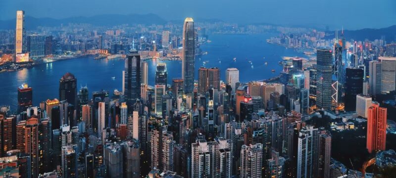 爆款视频-前三秒如何设计50招：短视频运营爆款课(50节课)-chywc